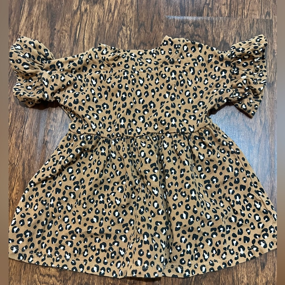 Rylee + cru leopard or cheetah print ruffle sleeve tunic dress